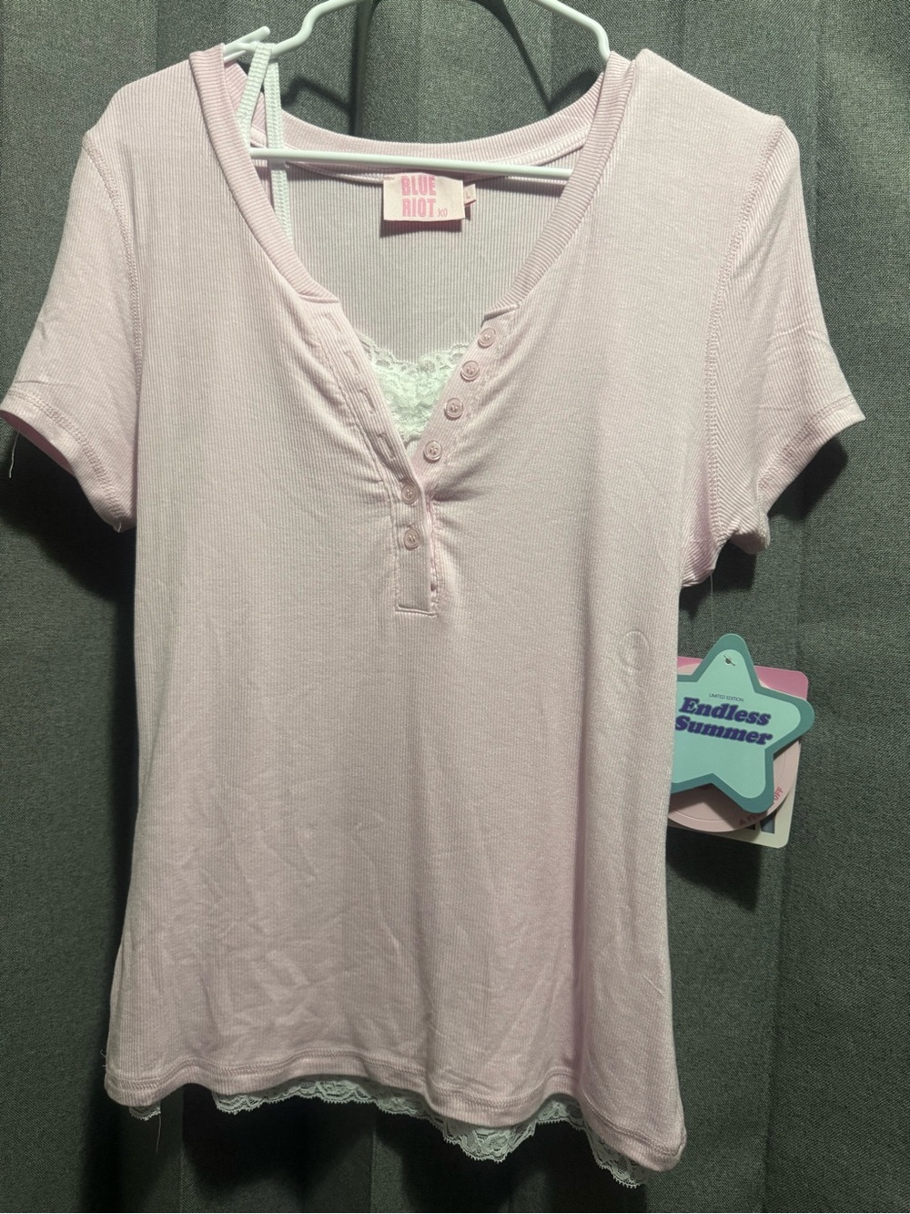 Women's Pink shirt & white lace layering tank top